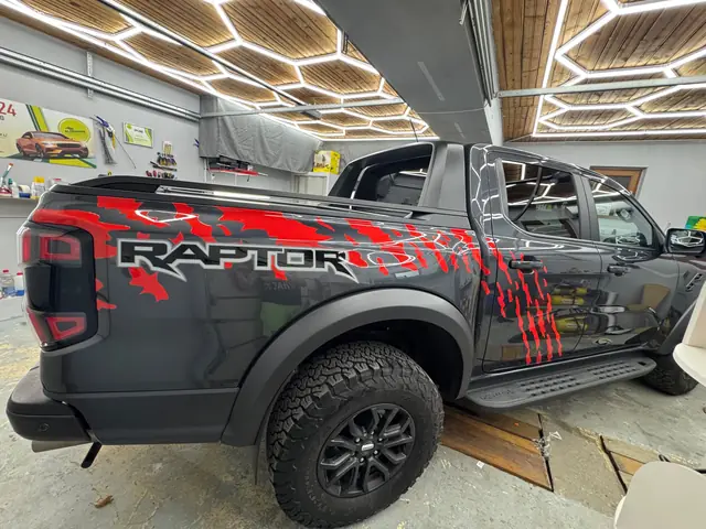 Colantare auto — lucrare Criss Wrap Bragadiru